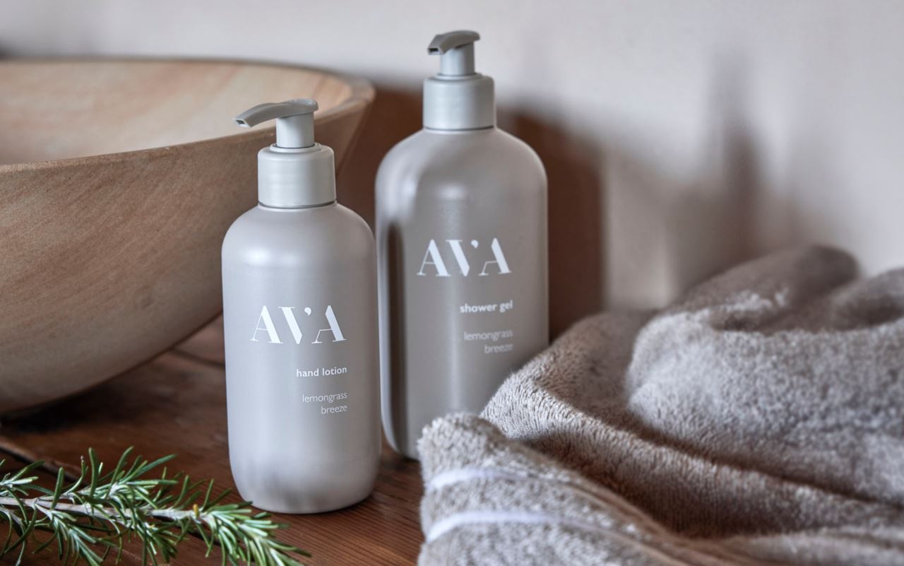 AVA - 3 vinkkiä rentouttaviin hektiin ja koti-spahan