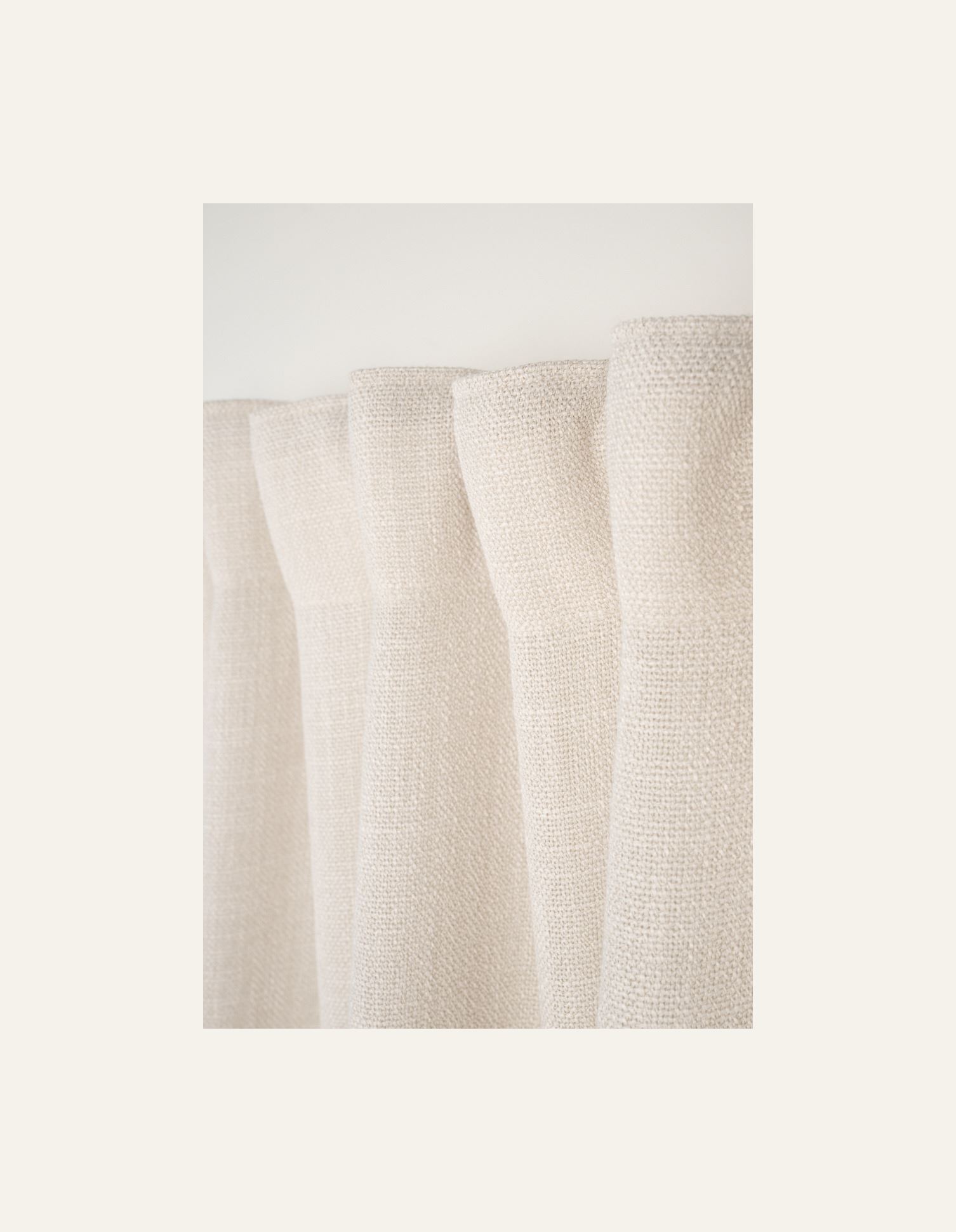 Verho vaaleanharmaa - 2