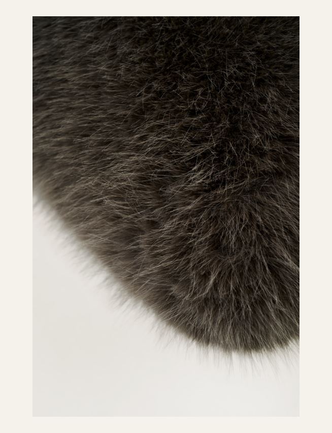 Koristetyynynpäällinen harmaanruskea - 2