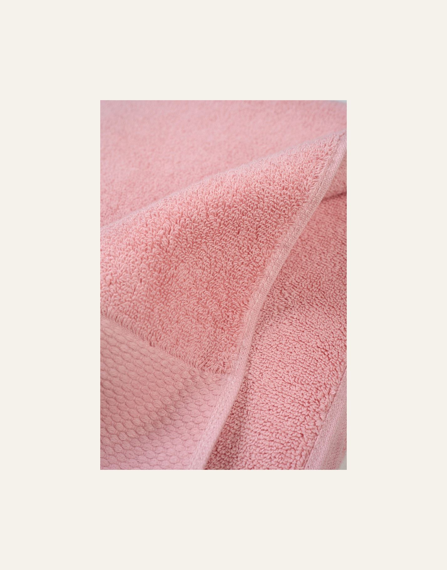 Pyyhe roosa - 4