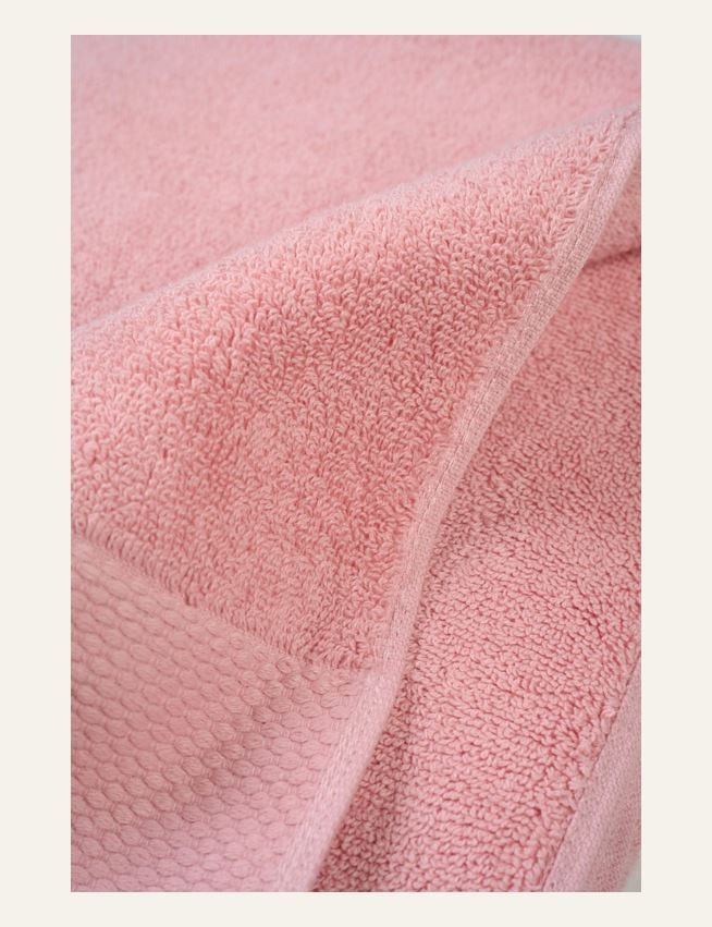 Pyyhe roosa - 4