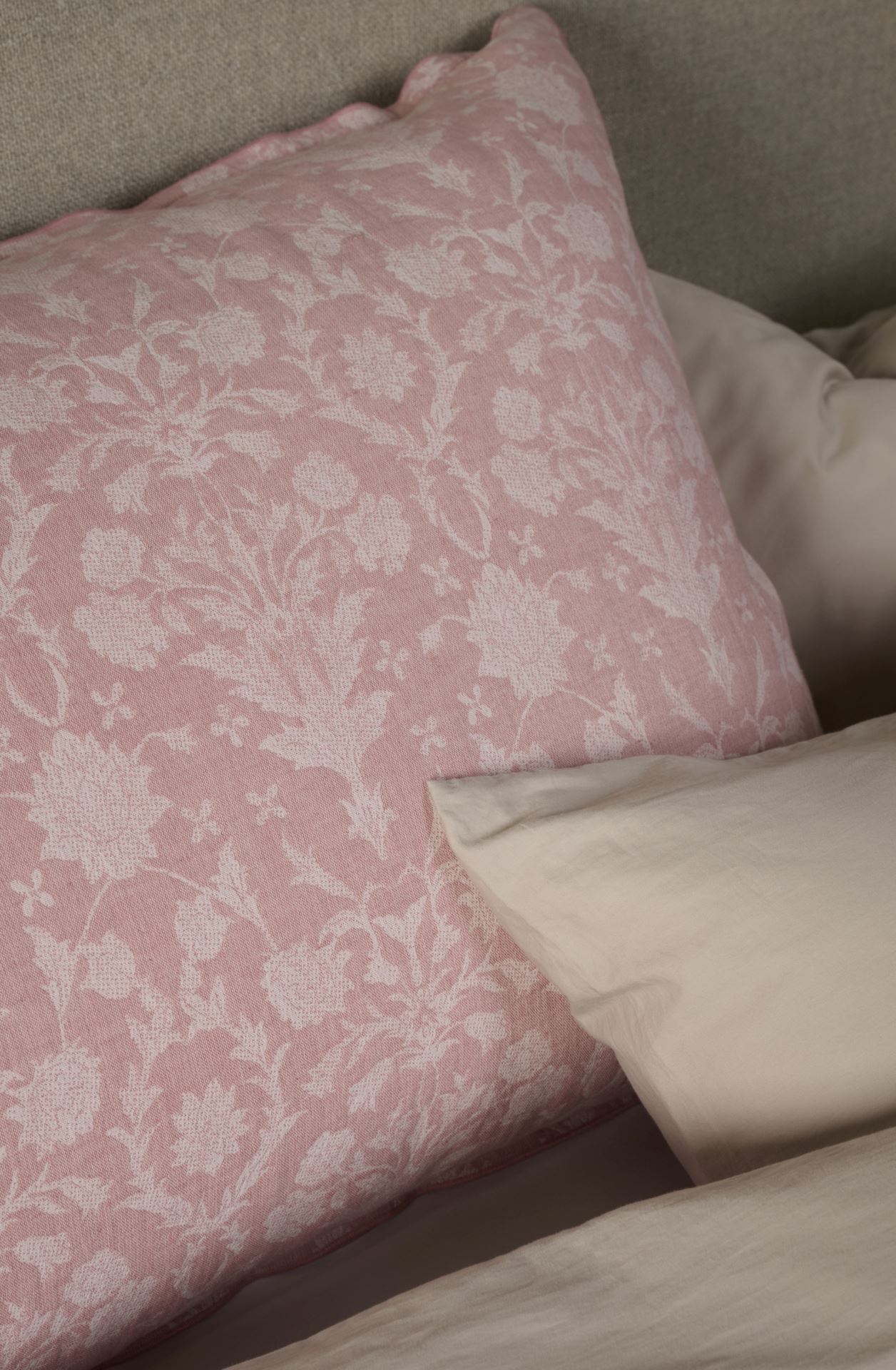 Hotellityynyliina roosa - 4