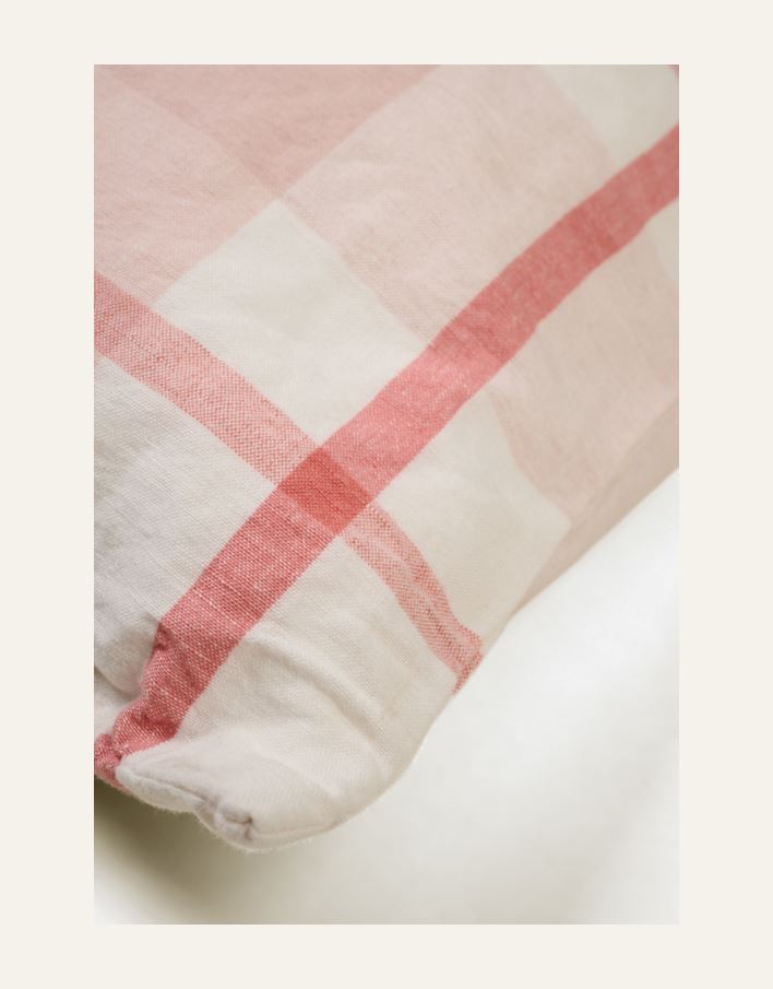 Koristetyynynpäällinen moniväri/roosa - 2