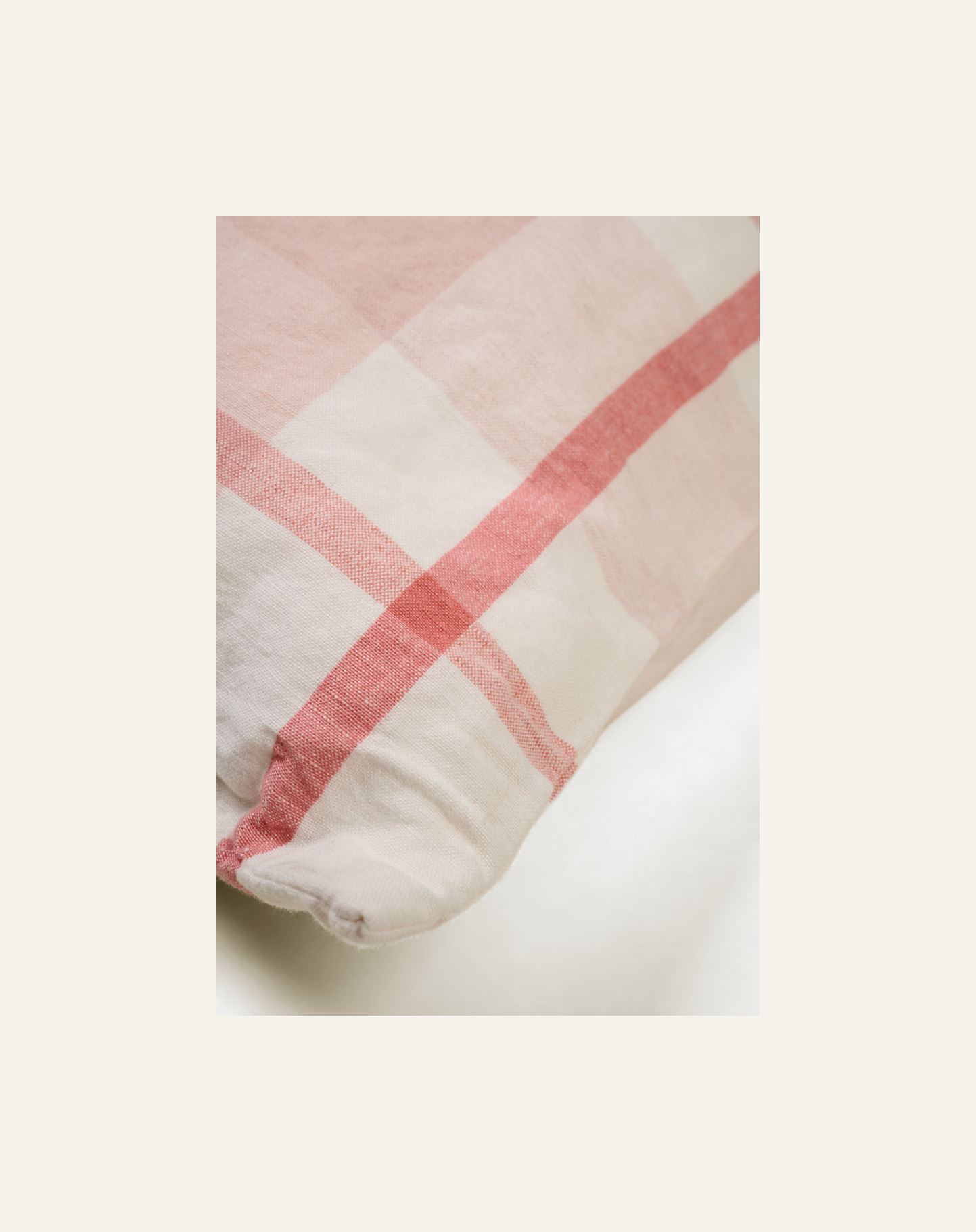 Koristetyynynpäällinen moniväri/roosa - 2