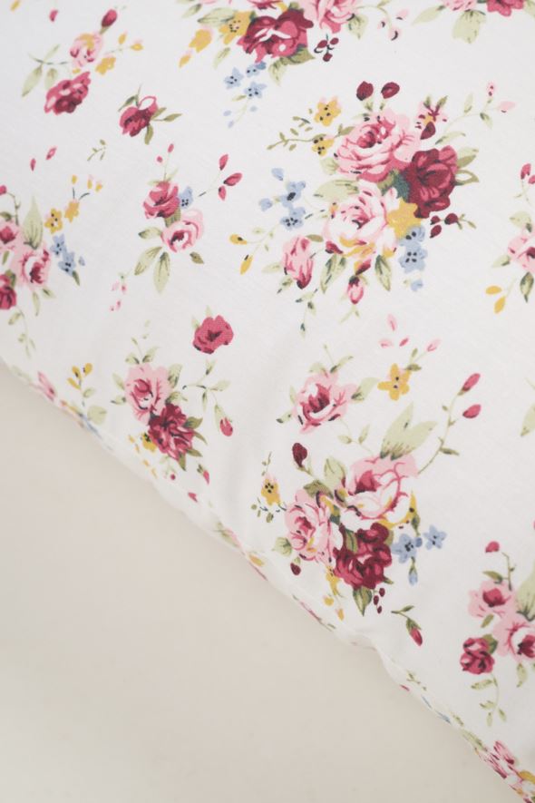 Koristetyyny moniväri - 2