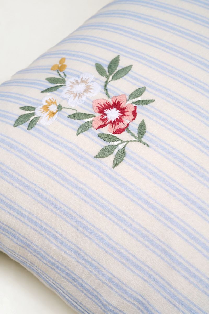 Koristetyynynpäällinen moniväri - 2