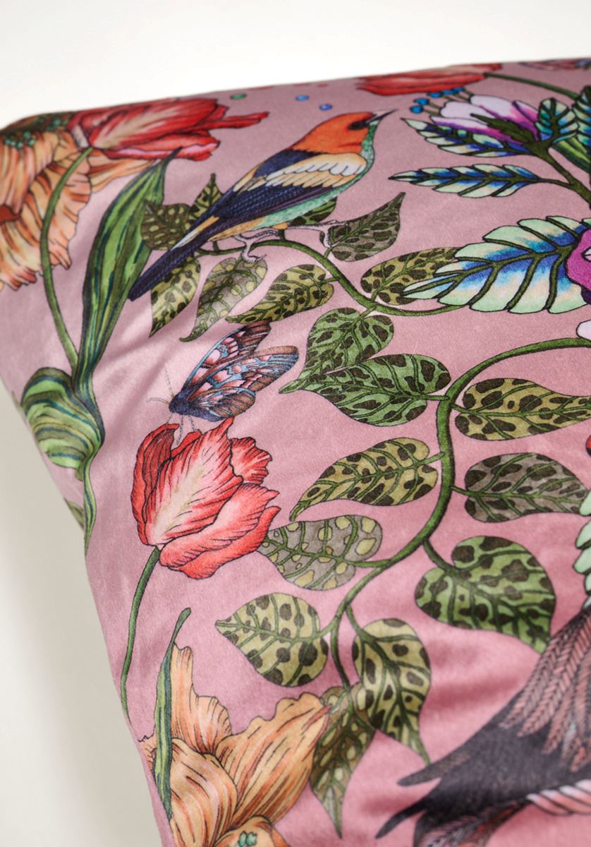 Koristetyyny roosa - 2