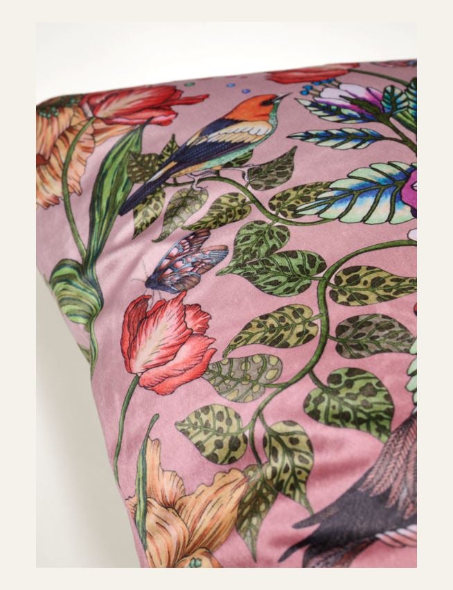 Koristetyyny roosa - 2