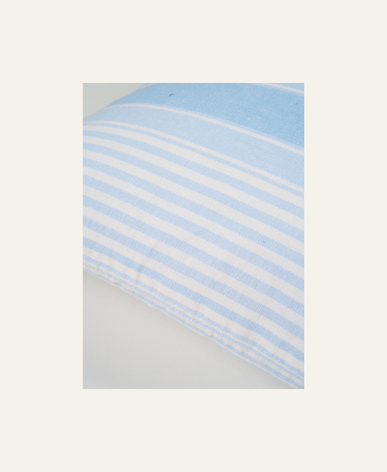 Koristetyyny vaaleansininen - 2