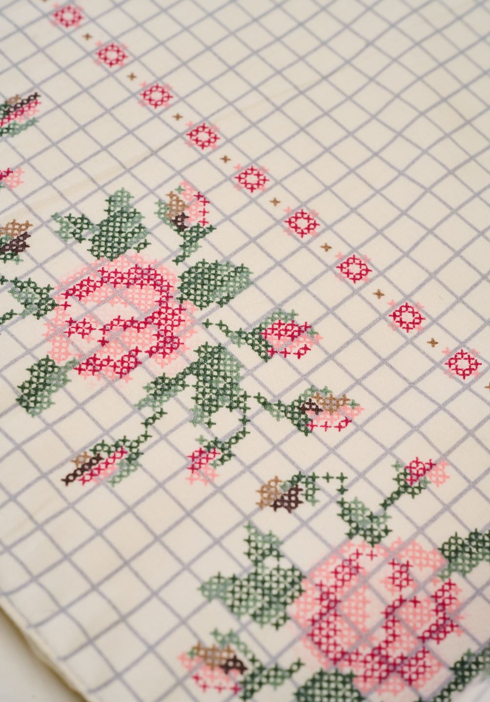 Pöytäliina luonnonväri - 2