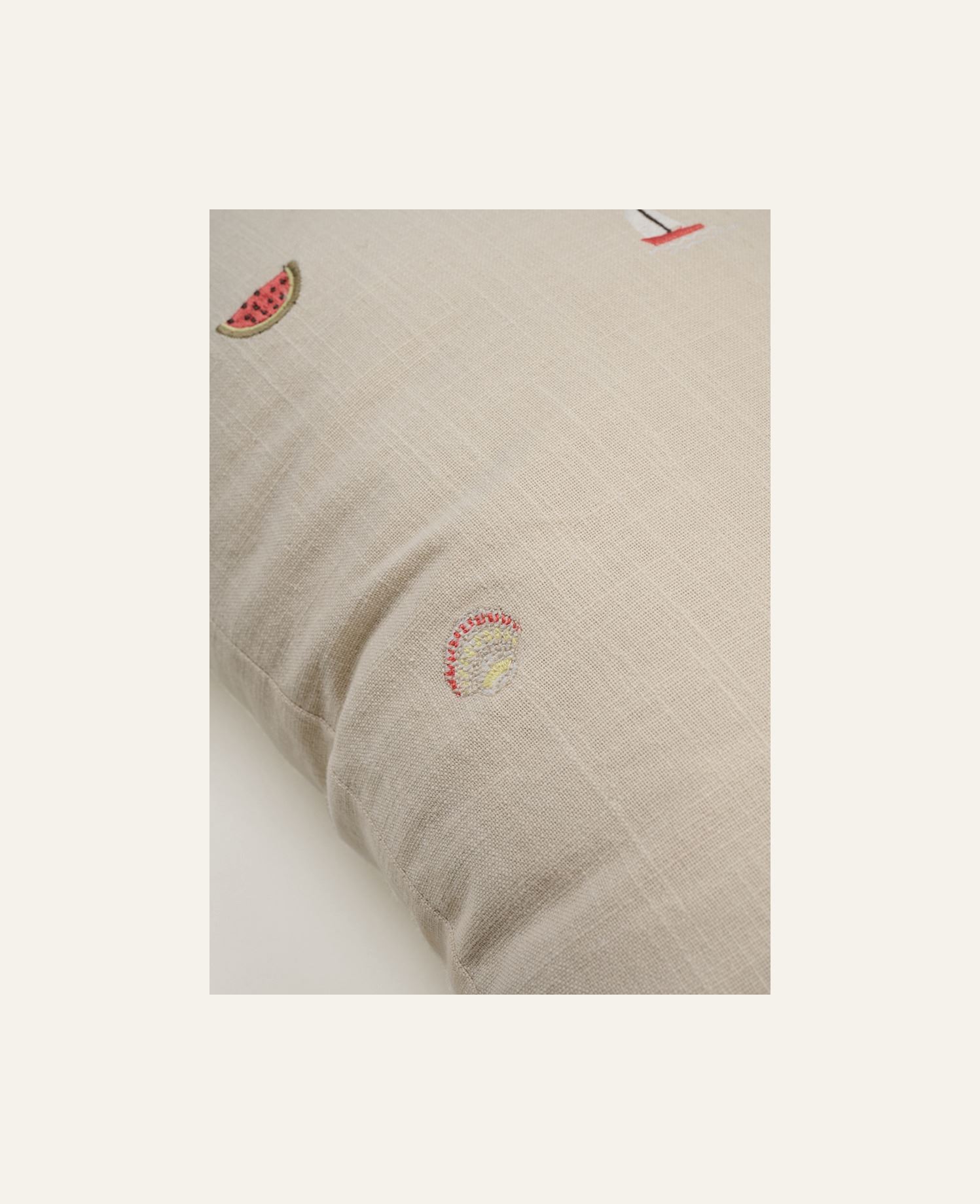 Koristetyynynpäällinen moniväri/beige - 2