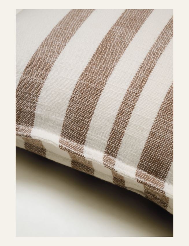 Koristetyyny ruskea - 2