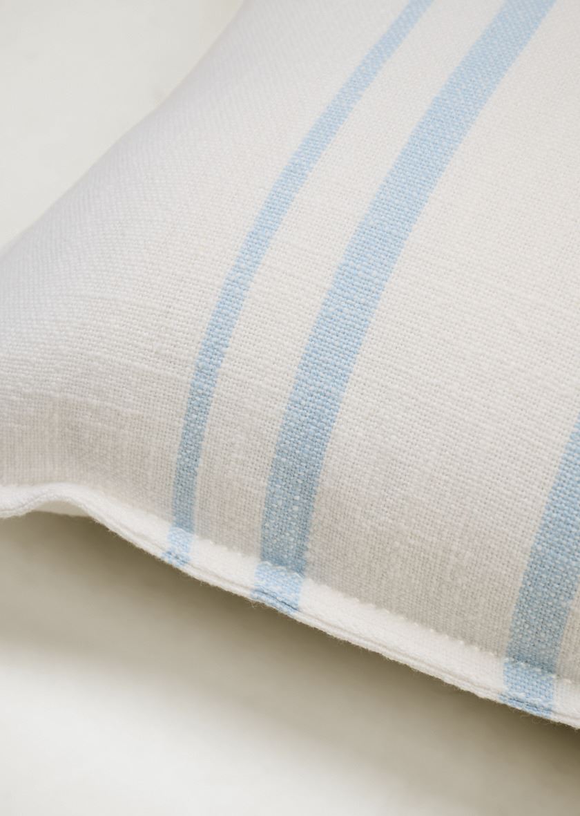 Koristetyyny taivaansininen - 2