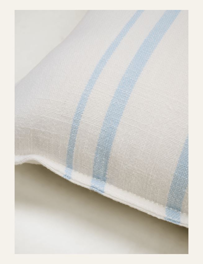 Koristetyyny taivaansininen - 2