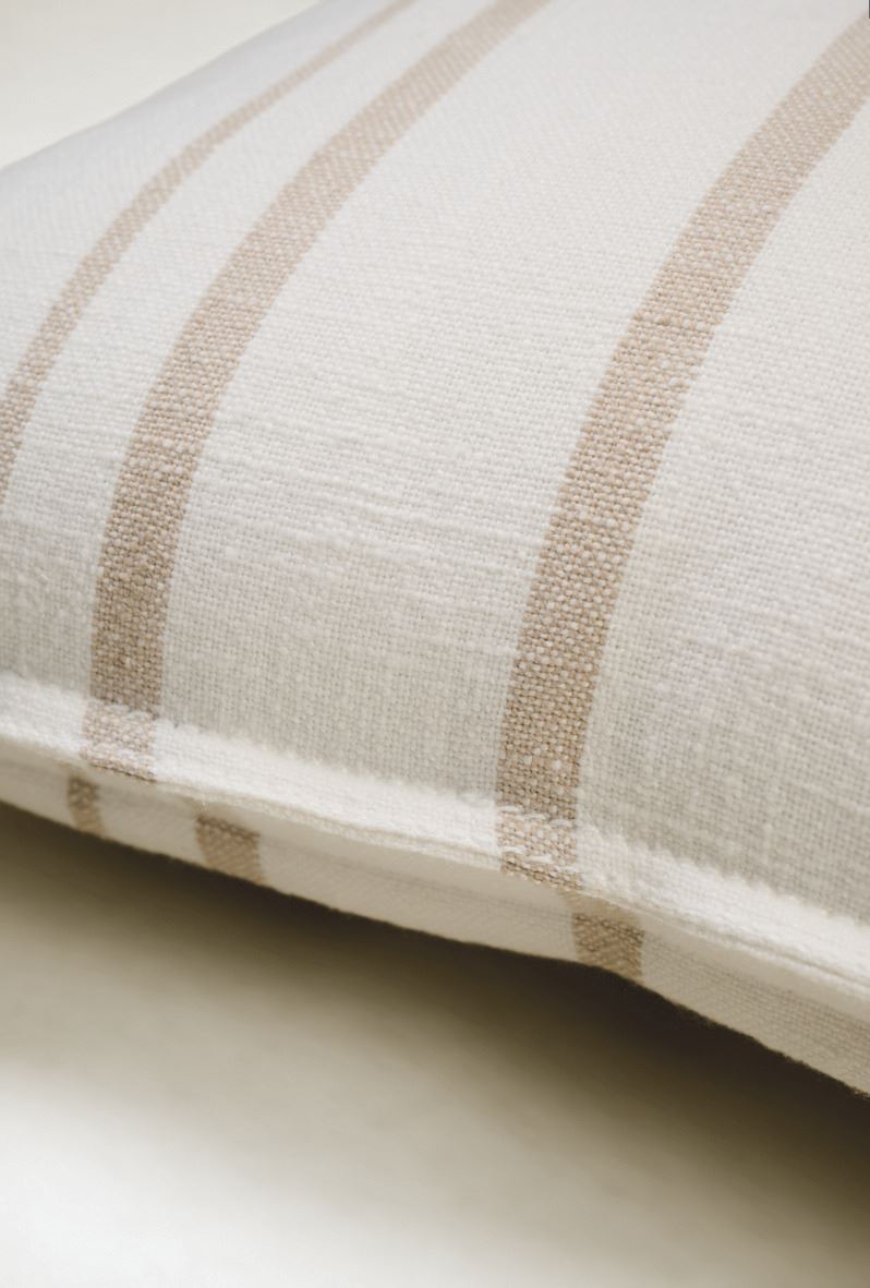 Koristetyyny beige - 3