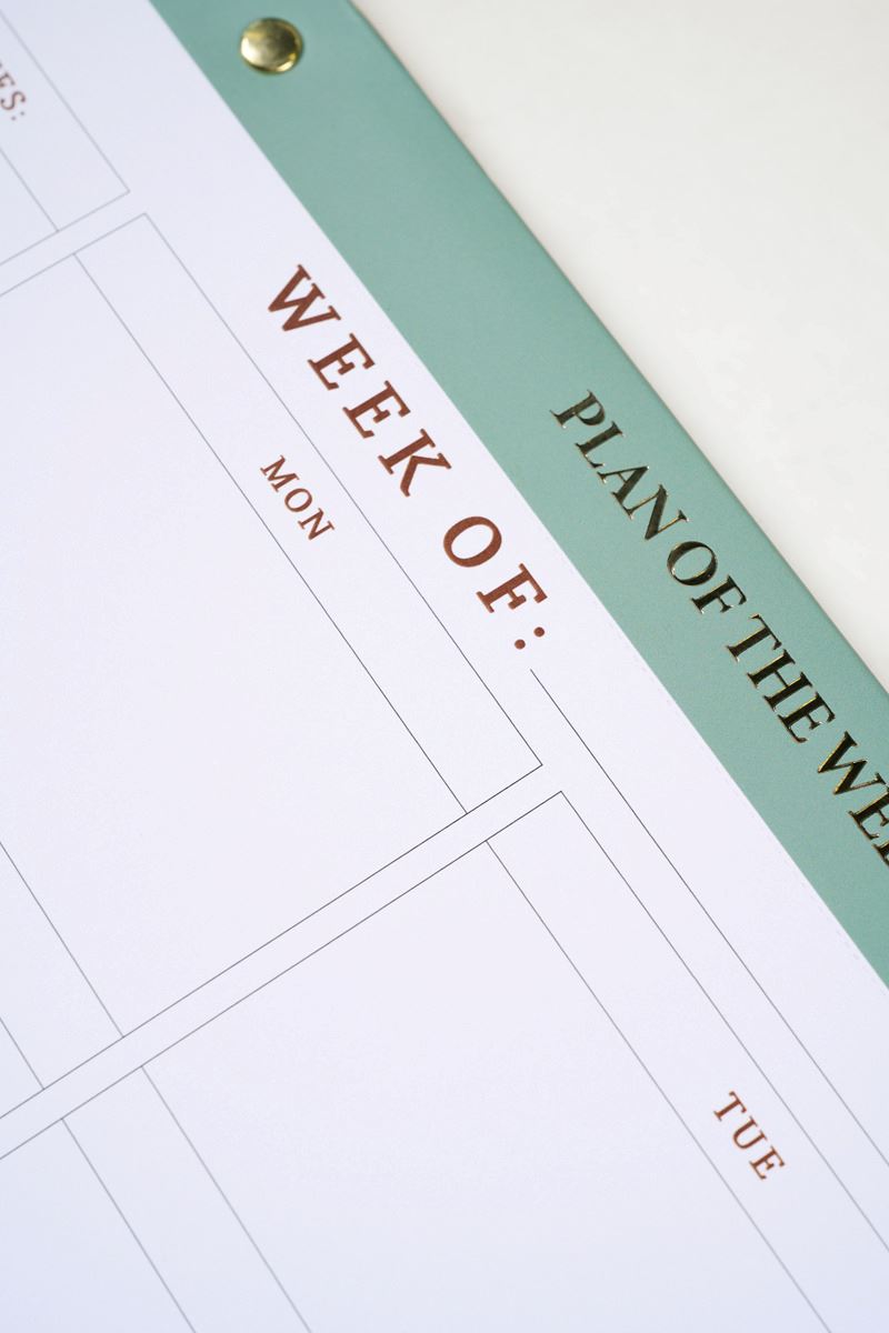 Viikkomuistio oliivinvihreä - 3