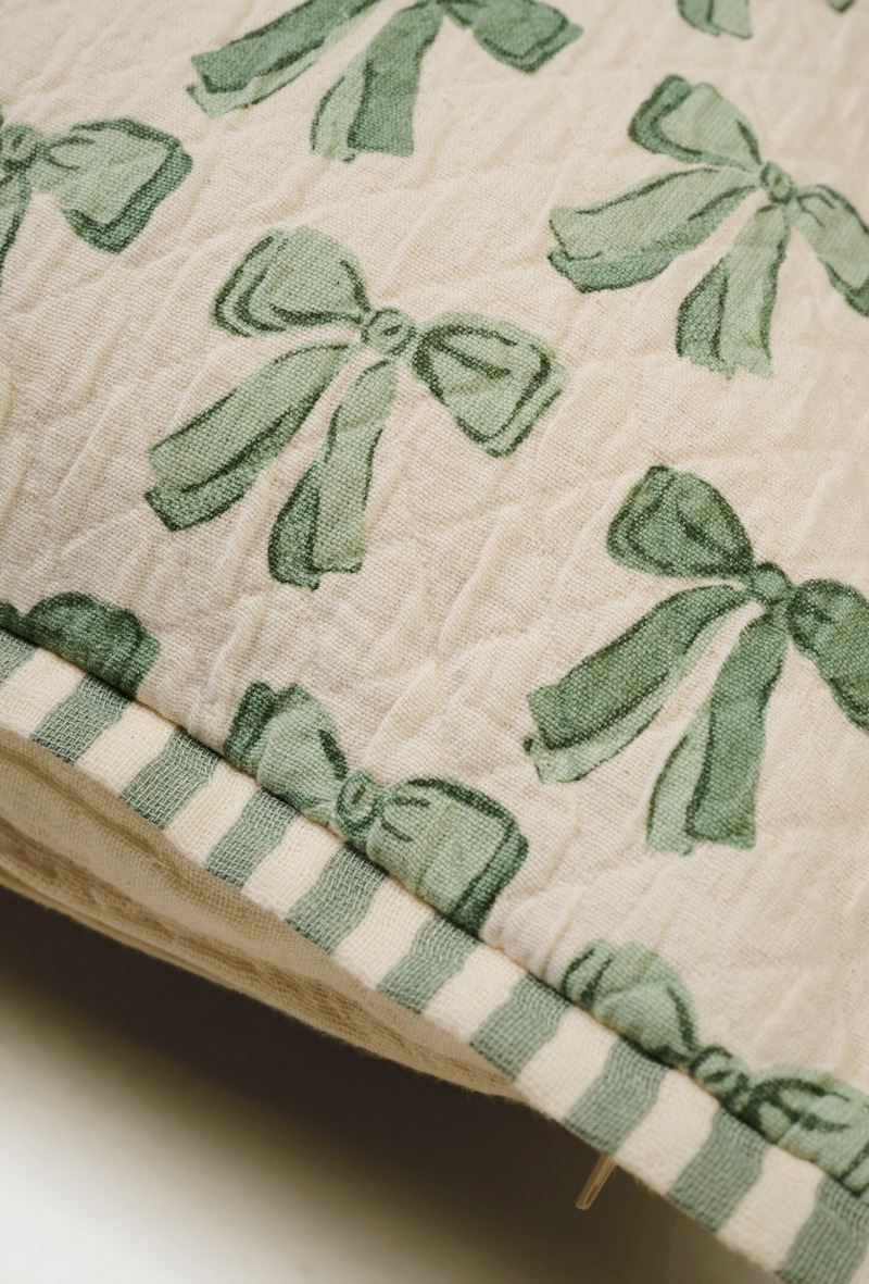 Koristetyynynpäällinen vihreä - 4