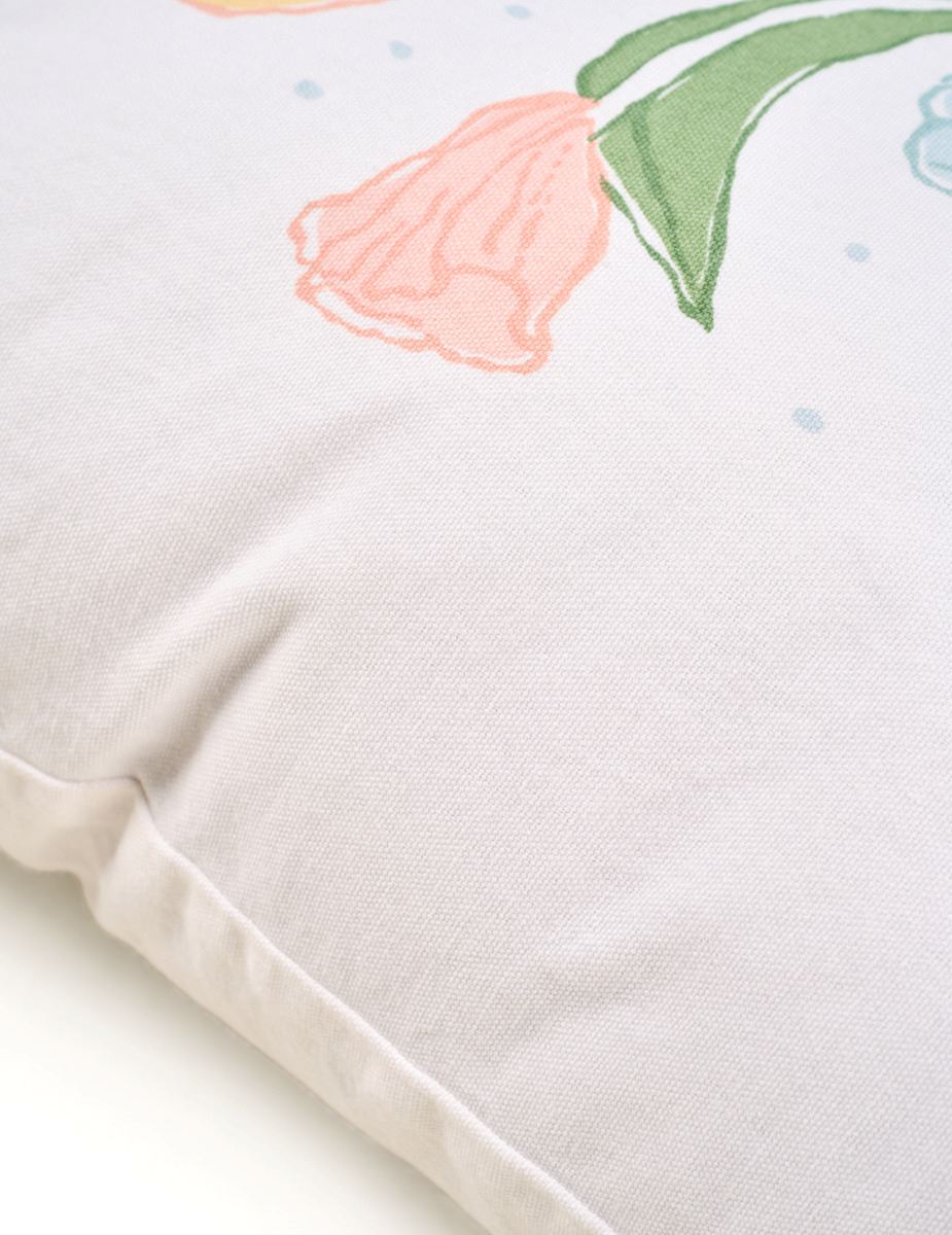 Koristetyyny moniväri - 2