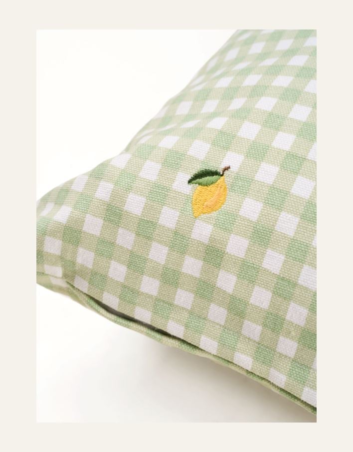 Koristetyyny moniväri - 2