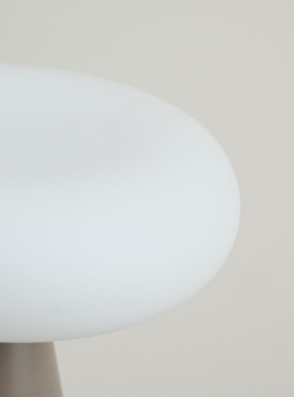 Ladattava pöytävalaisin vaaleanruskea - 4