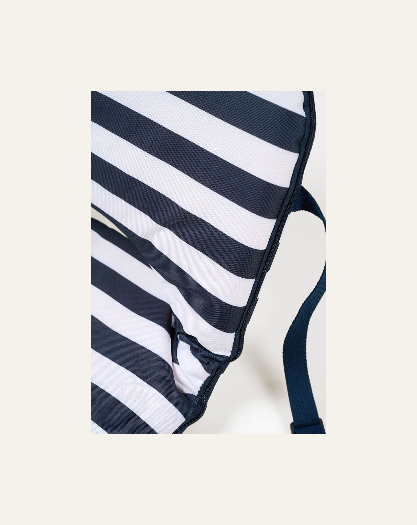 Aurinkotuoli mariininsininen - 3