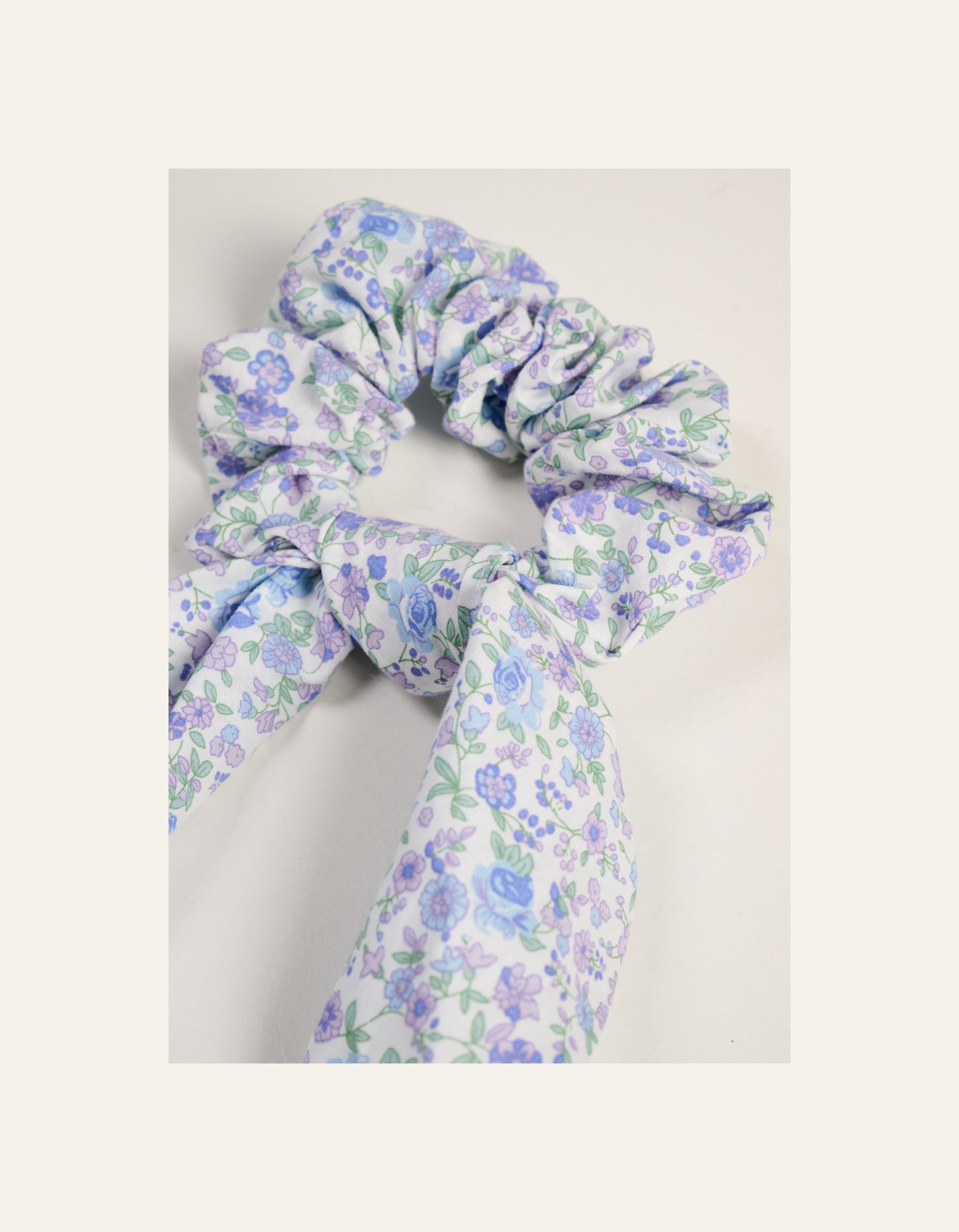 Hiuslenkki sininen - 2