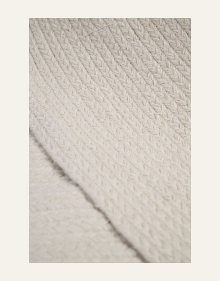 Matto luonnonvalkoinen - 2