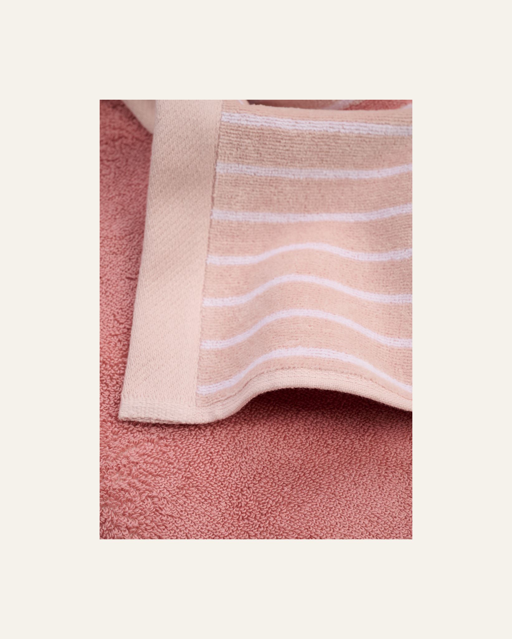 Kylpypyyhe moniväri/roosa - 2