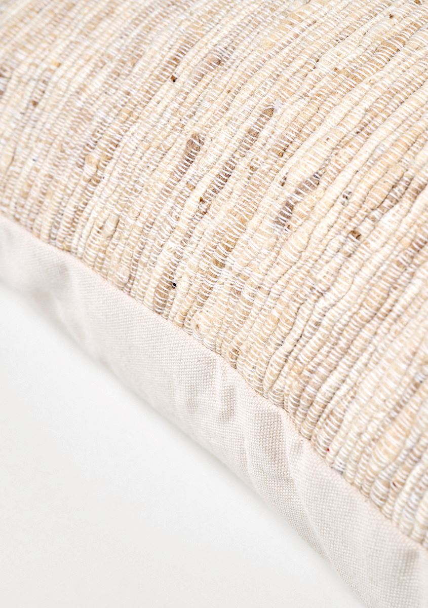 Koristetyynynpäällinen luonnonvalkoinen - 2