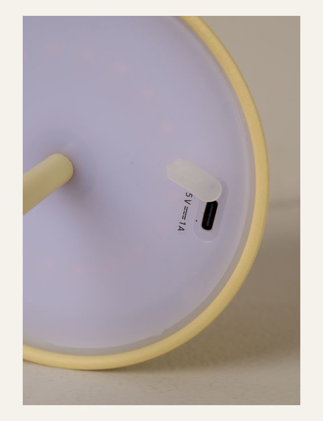 Ladattava pöytävalaisin vaaleankeltainen - 5