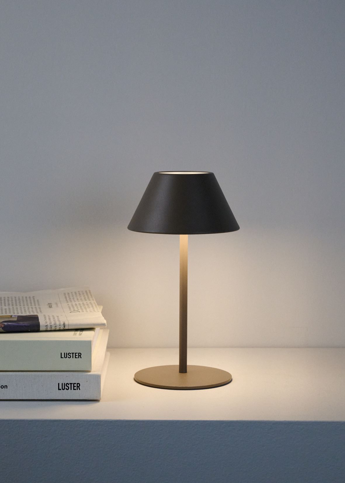 Ladattava pöytävalaisin ruskea - 3