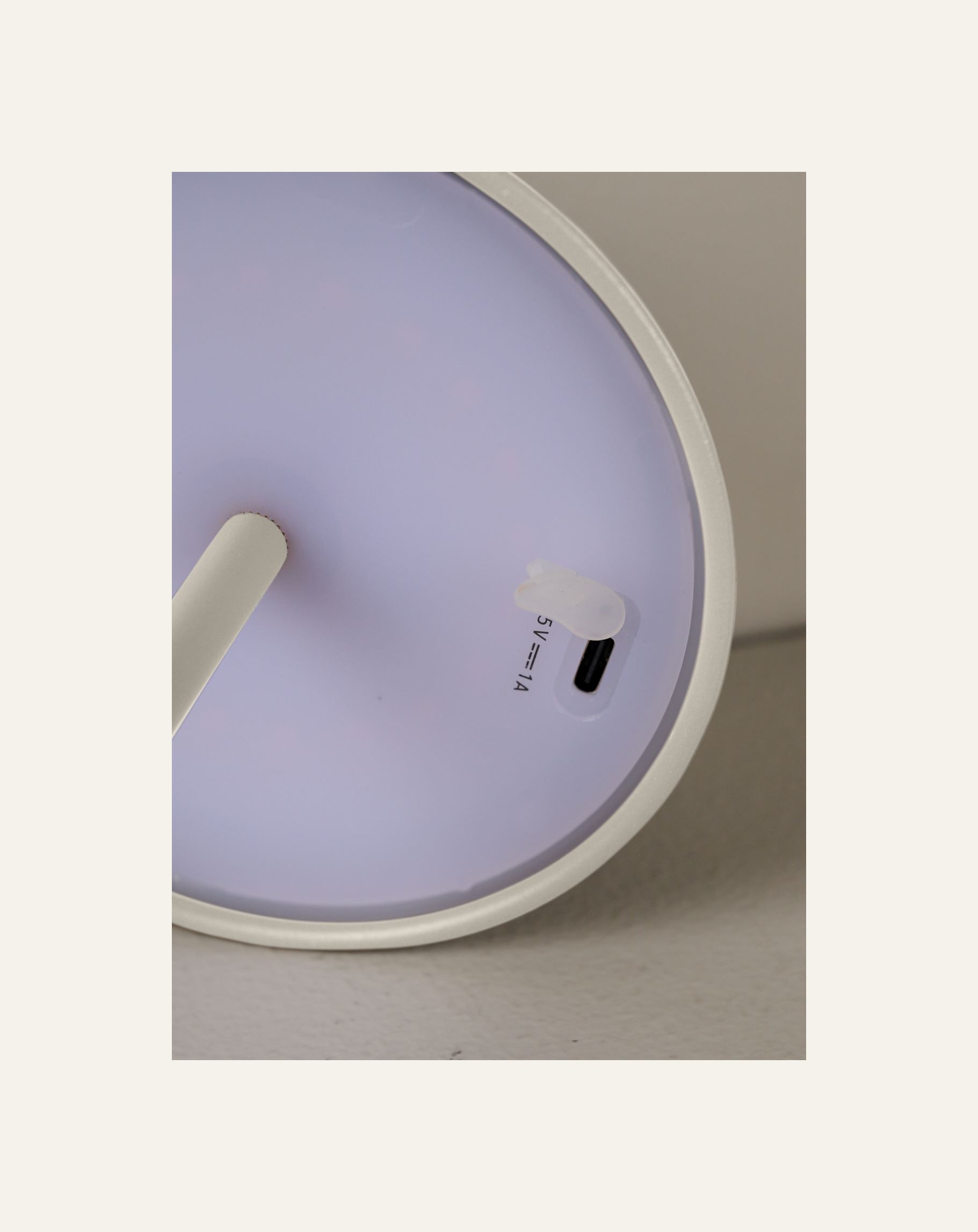 Ladattava pöytävalaisin vaalean beige - 5