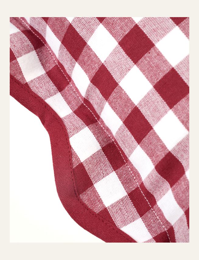 Koristetyynynpäällinen punainen - 2