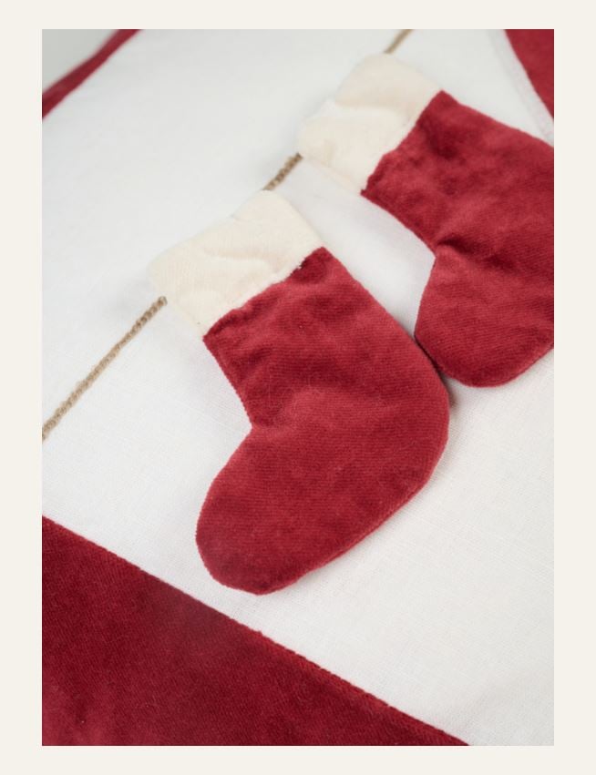 Koristetyynynpäällinen punainen - 2