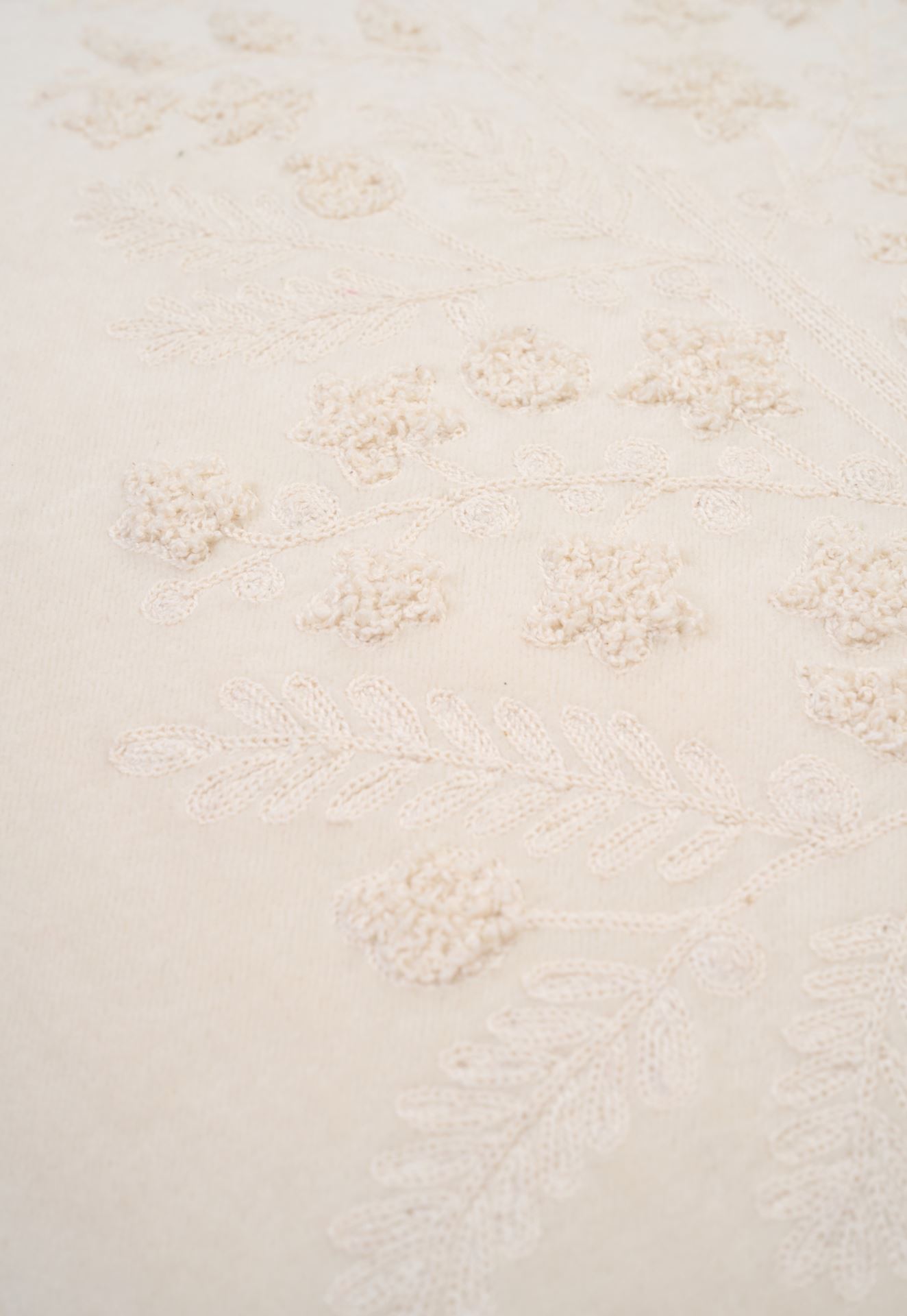 Koristetyynynpäällinen luonnonvalkoinen - 2