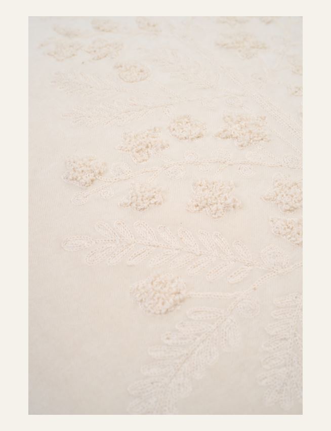 Koristetyynynpäällinen luonnonvalkoinen - 2