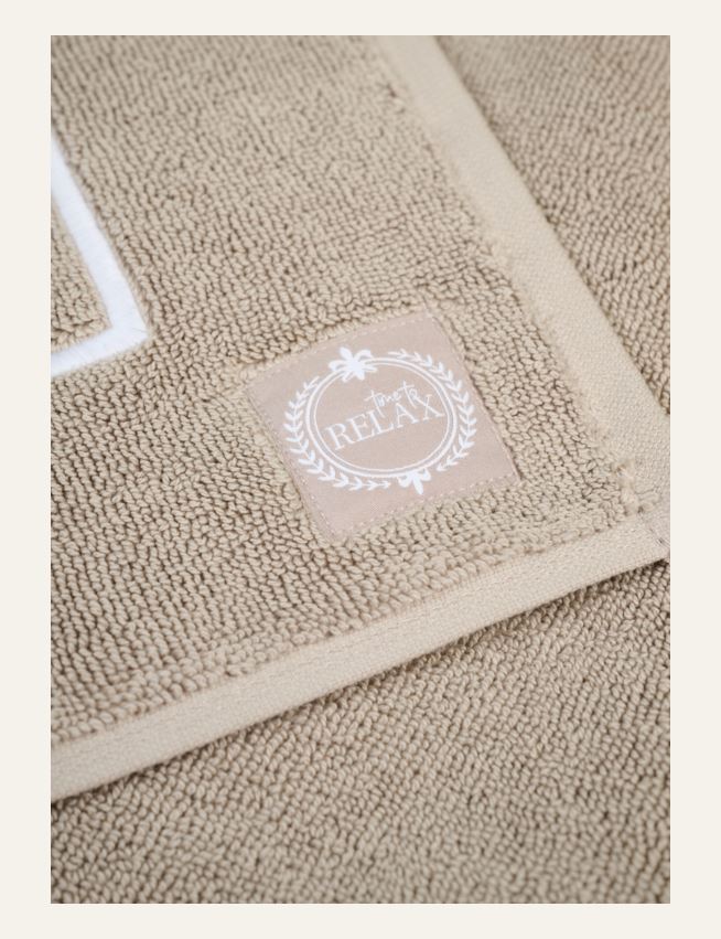 Kylpyhuoneenmatto beige - 2