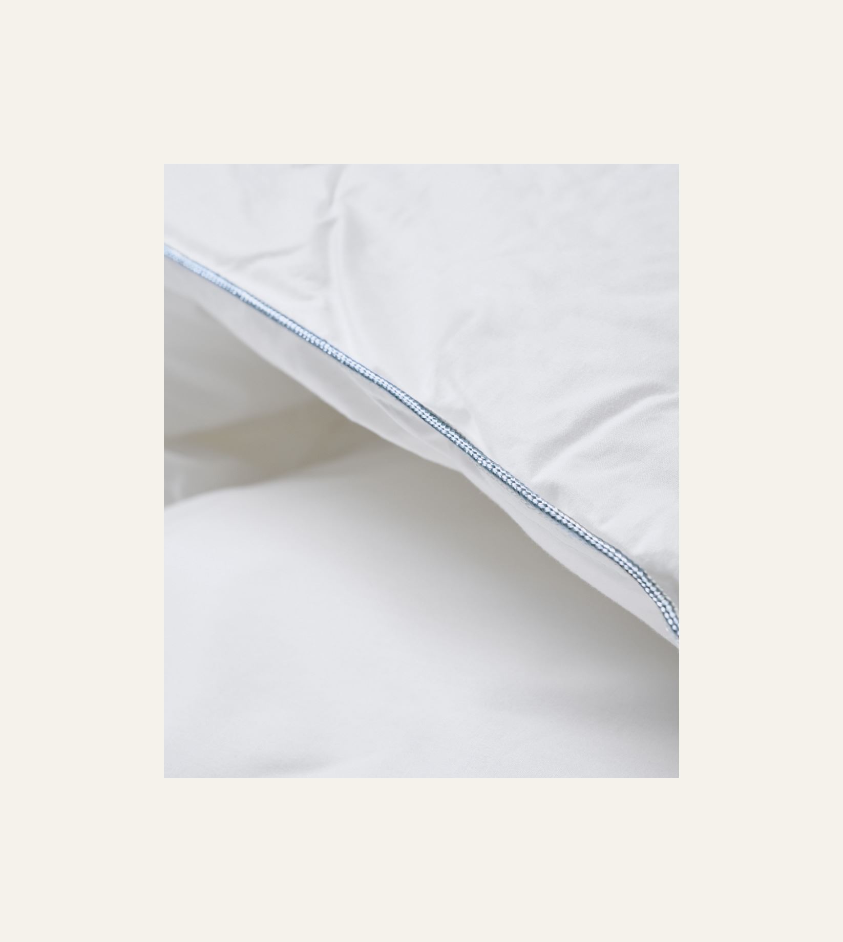 Keskilämmin kuitupeitto valkoinen - 2