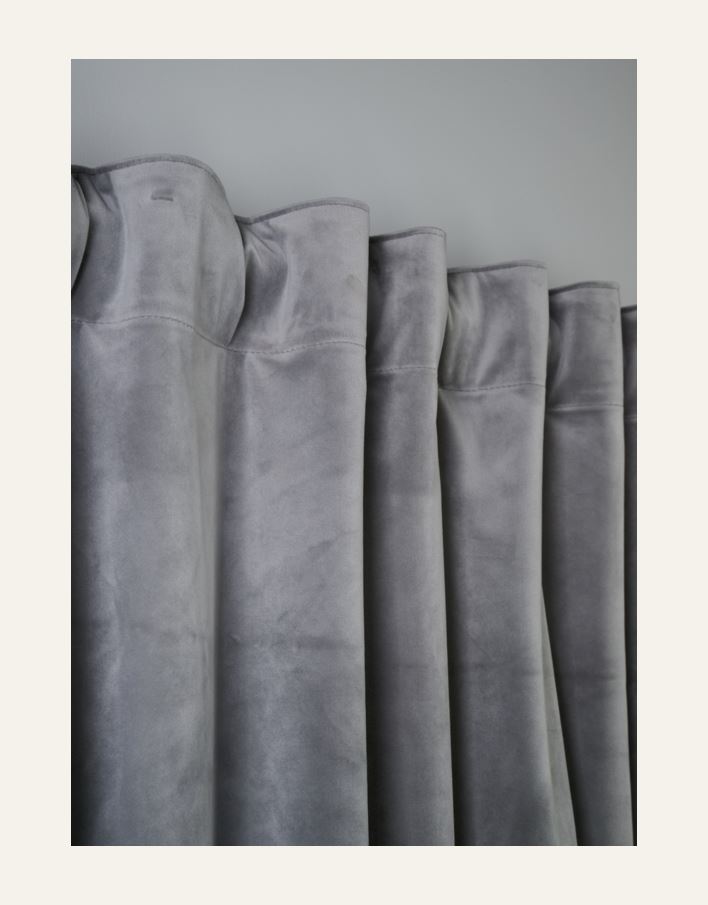 Verho vaaleanharmaa - 2