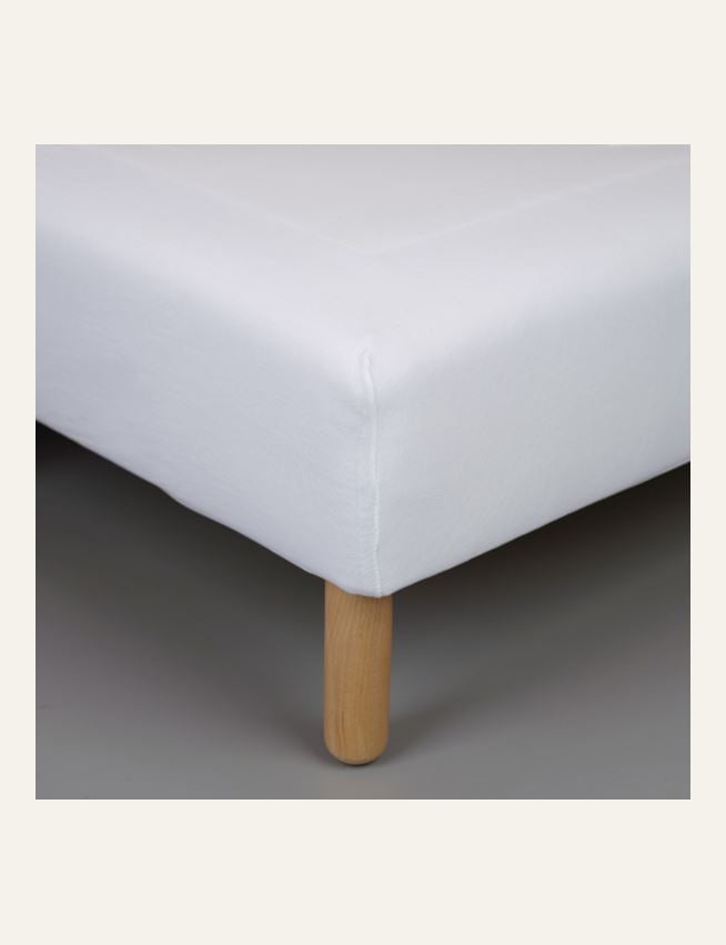 Muotoonommeltu aluslakana valkoinen - 2