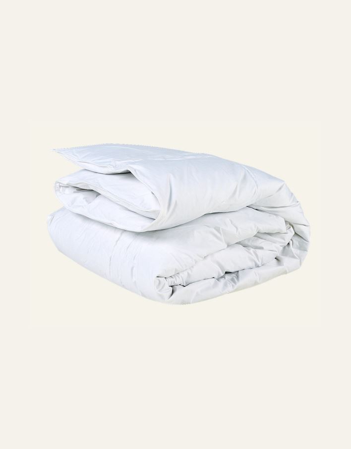 Keskilämmin untuvapeitto valkoinen - 4
