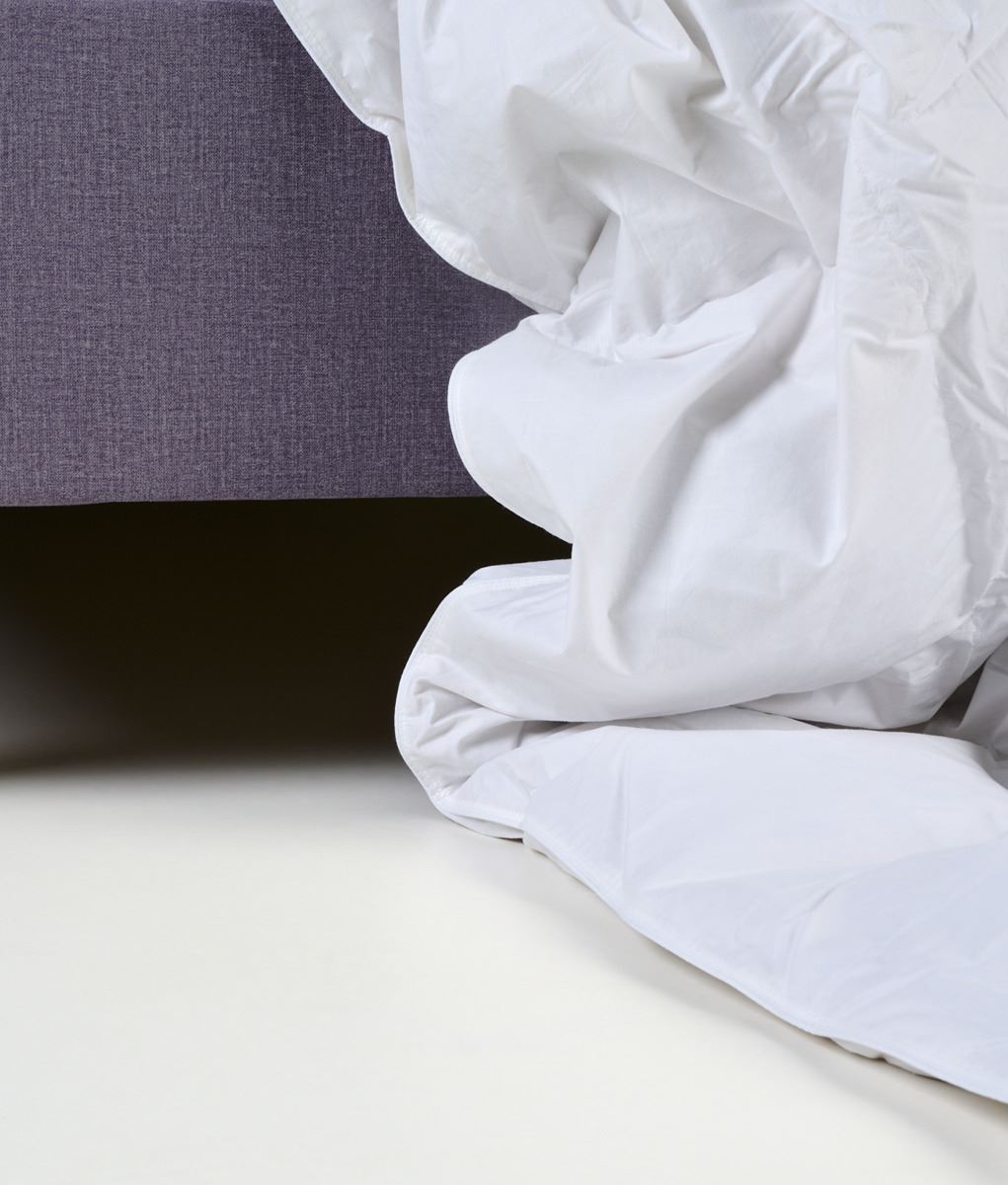 Keskilämmin untuvapeitto valkoinen - 3