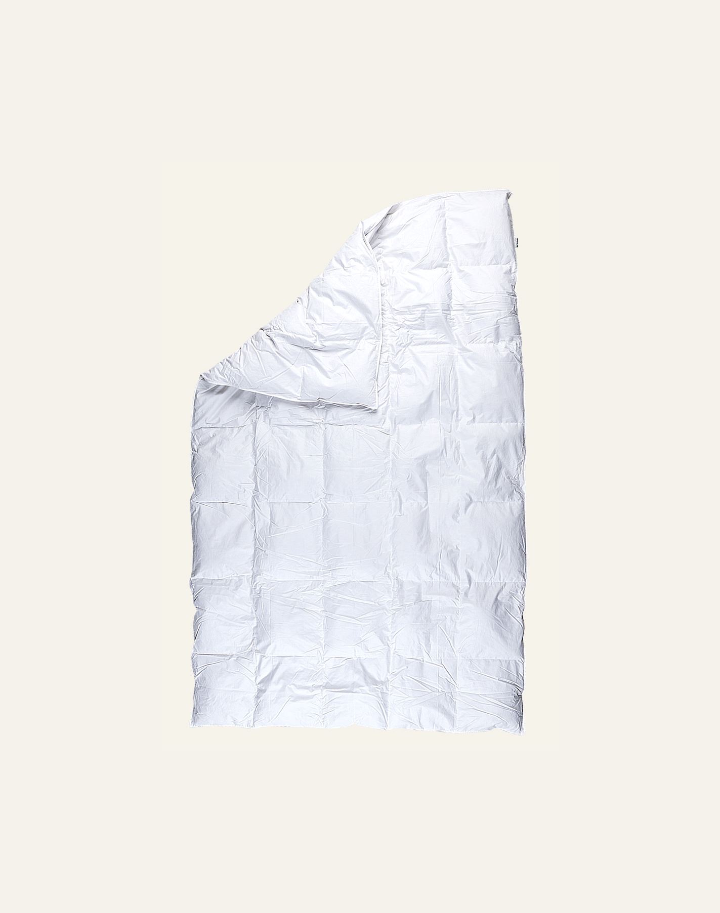 Keskilämmin untuvapeitto valkoinen - 2