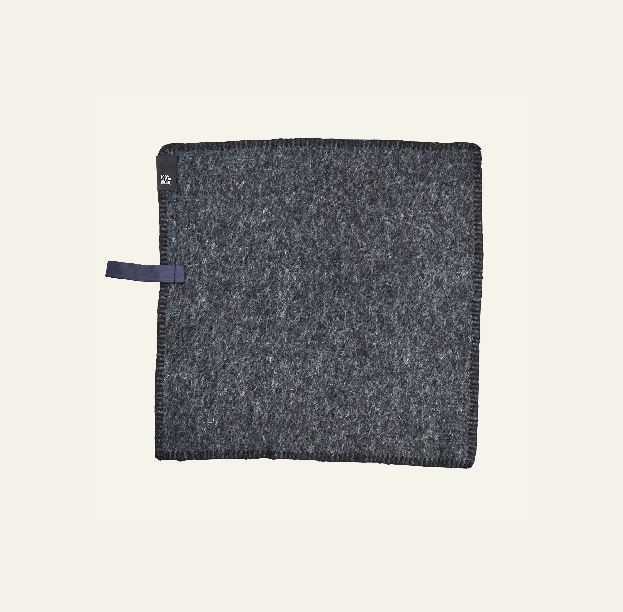 Istuinalusta hiilenharmaa - 2