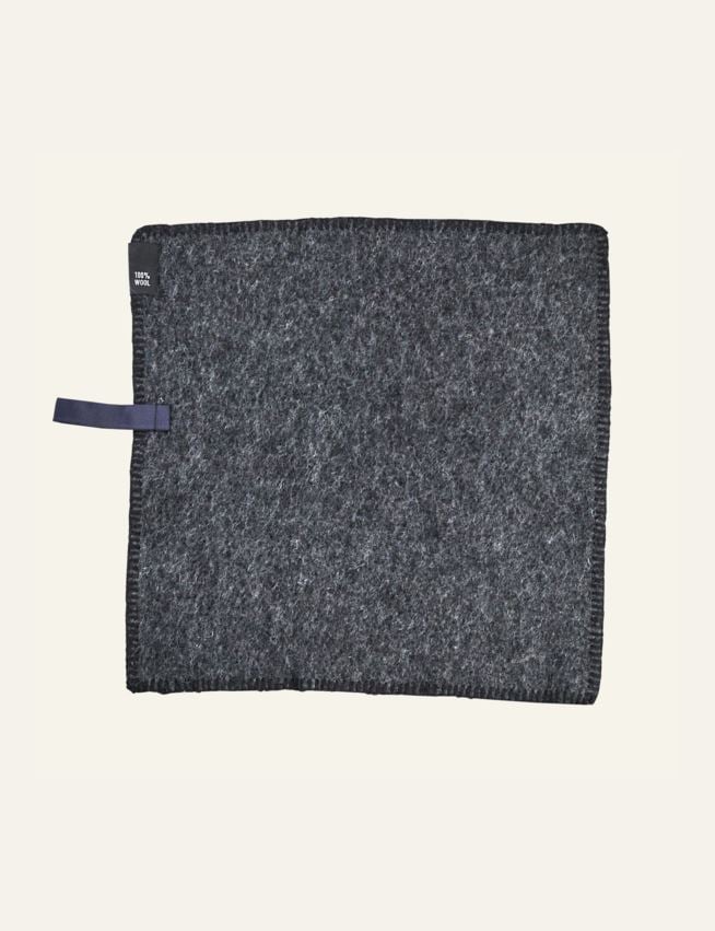 Istuinalusta hiilenharmaa - 2