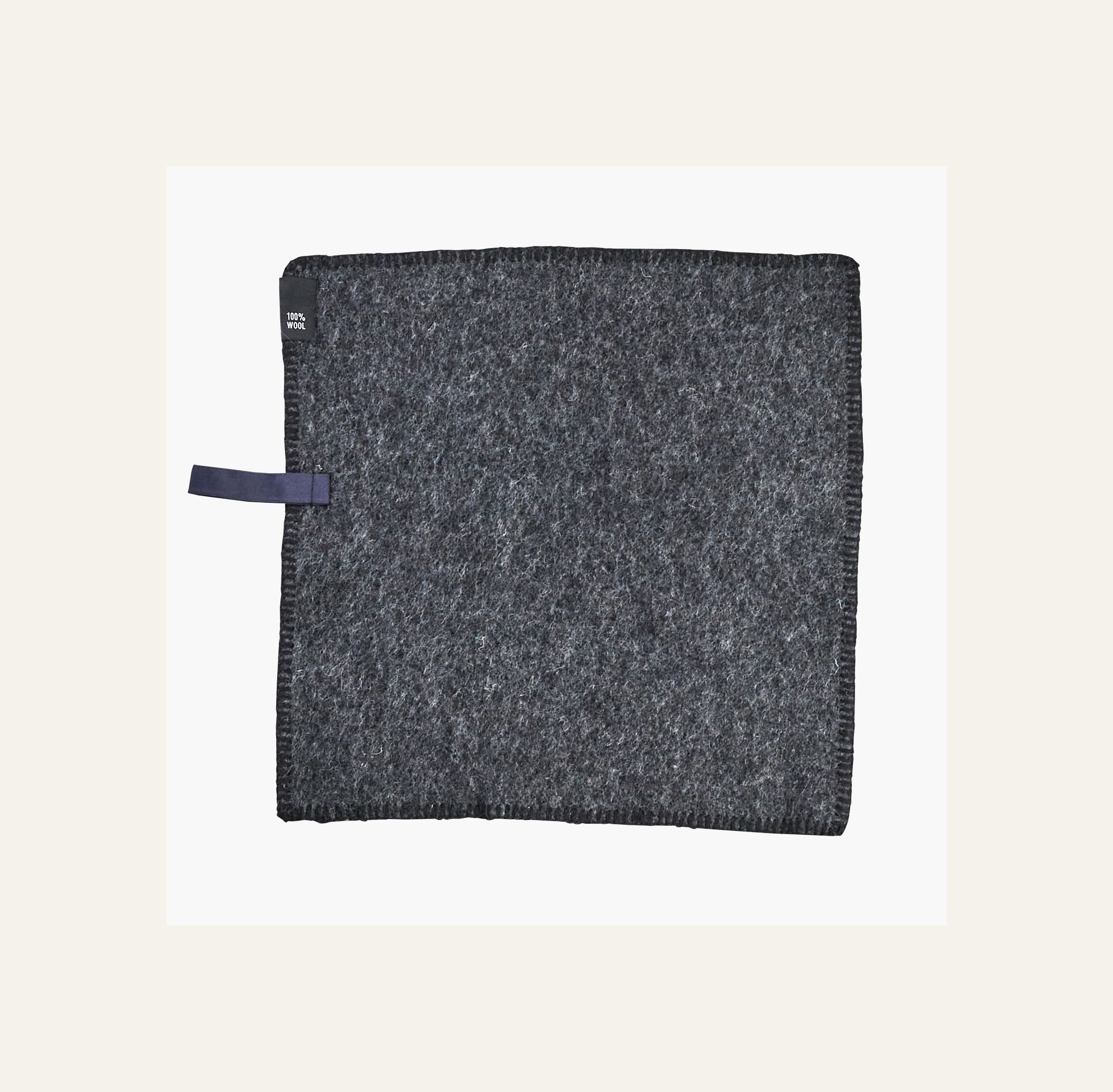 Istuinalusta hiilenharmaa - 2