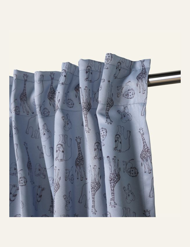 Pimentävä verho vaaleansininen - 2