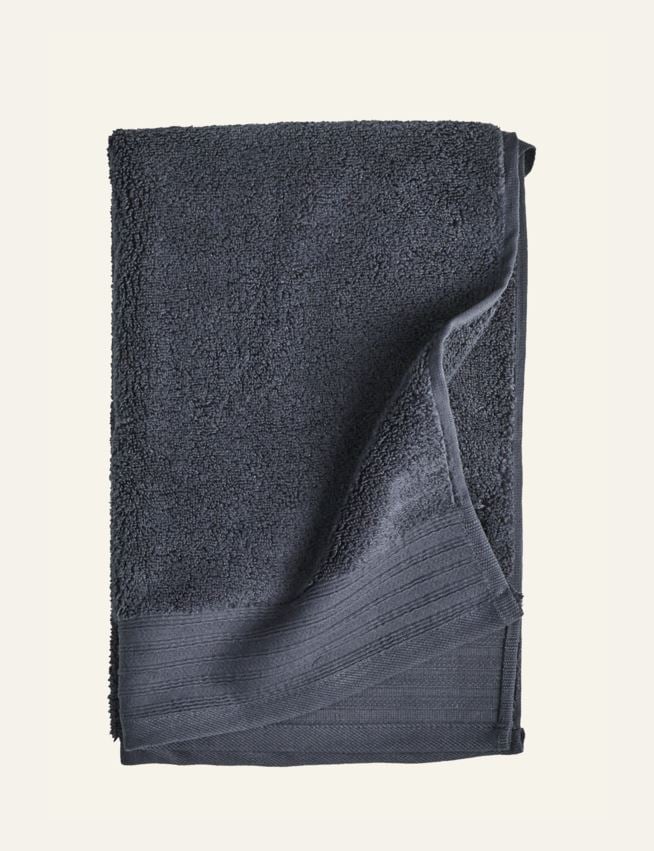 Pyyhe tummansininen - 3