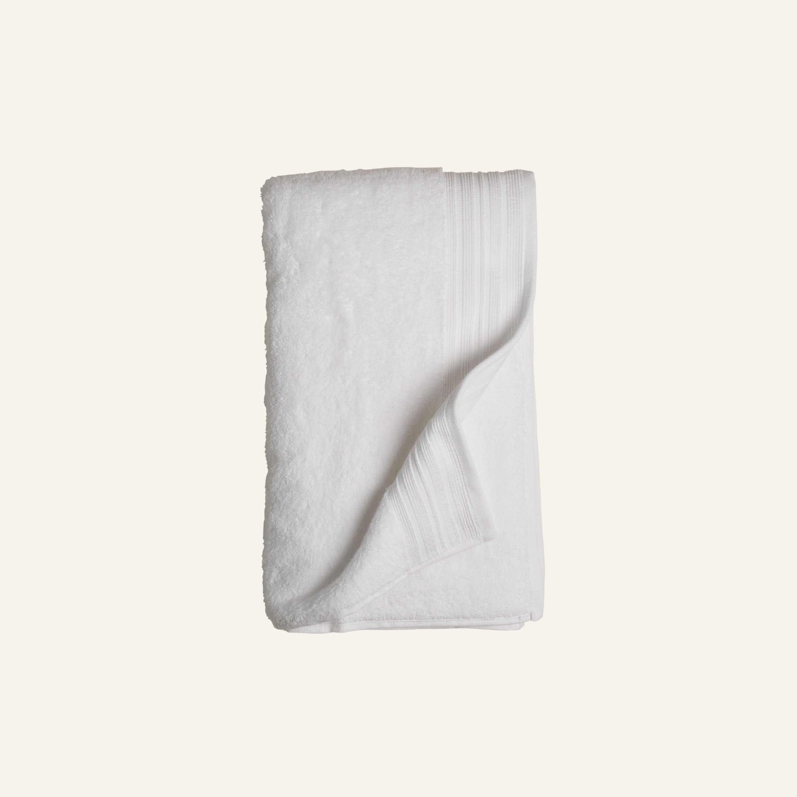 Pyyhe valkoinen - 2