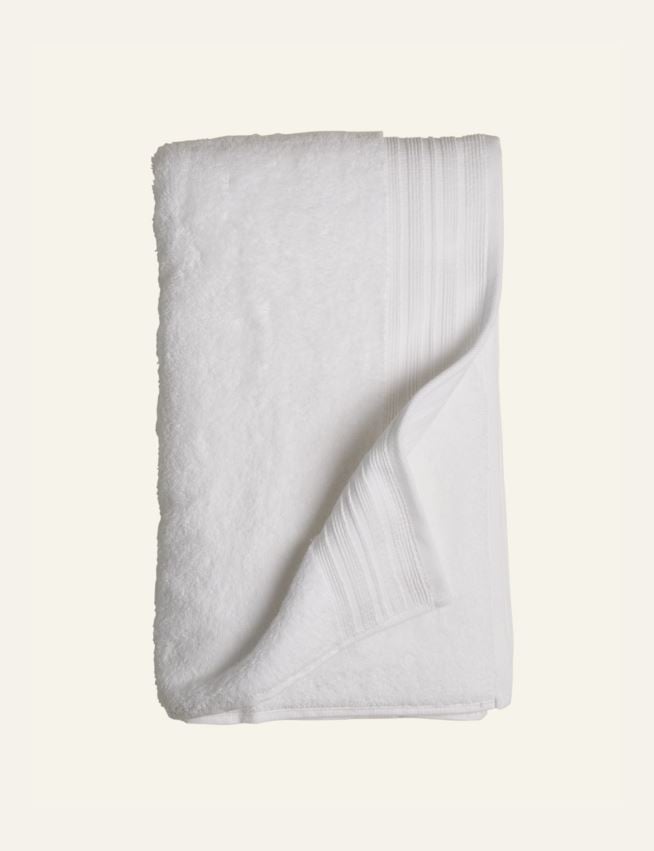 Pyyhe valkoinen - 2